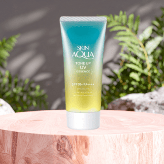 Skin Aqua Tone Up UV Essence SPF50+ PA++++ 80g (Mint)